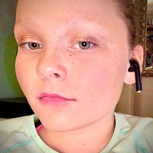 Meet your Posher, Ava